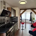 Bruecke26 Stadthaus Mit Dachterrasse דירה